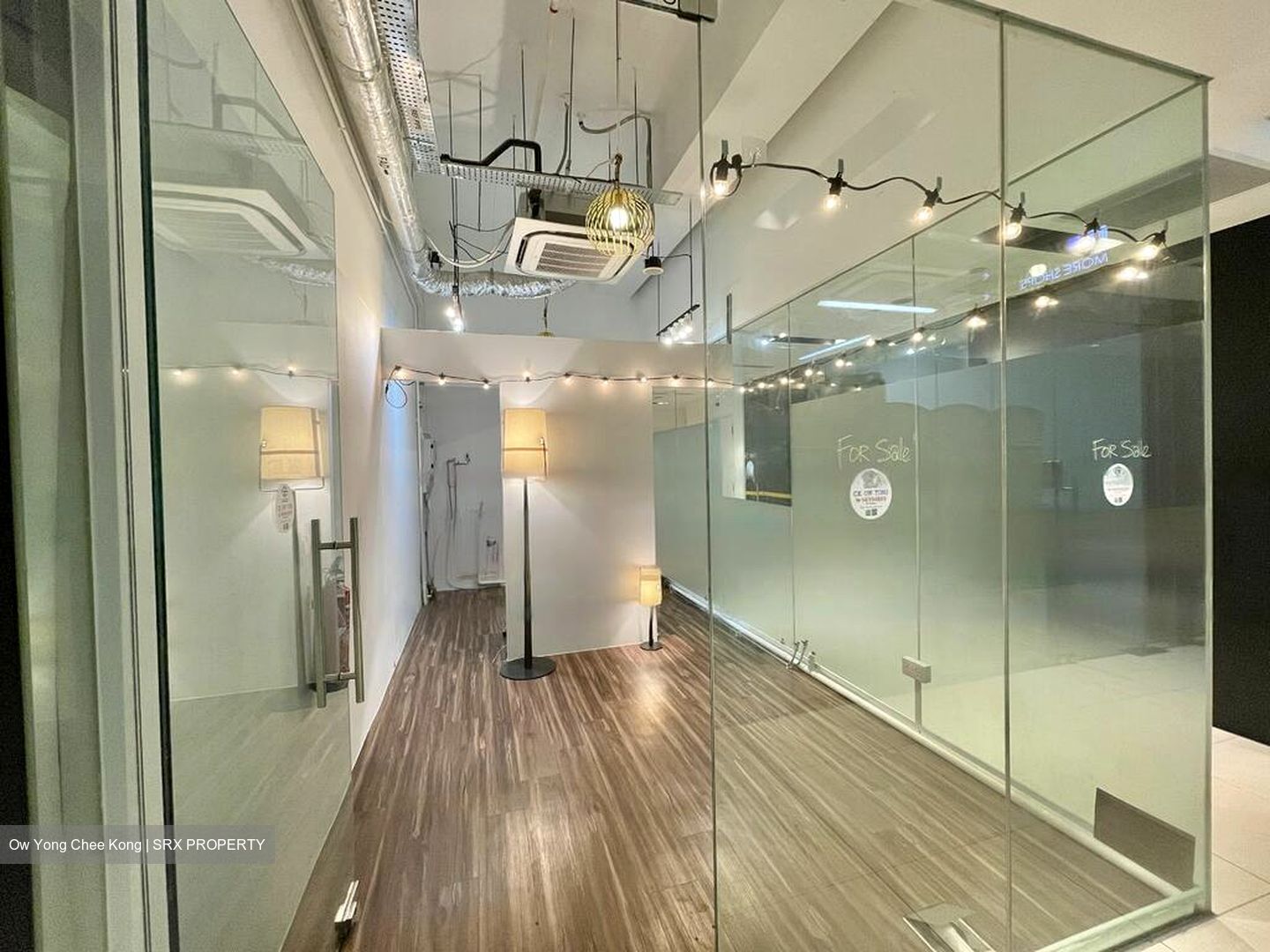 Oxley Tower (D1), Retail #459774651